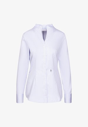 Leichtes Damenhemd in Hellblau und Weiß mit dünnen Streifen, langärmlig, mit Knöpfen, Mandarinkragen und einer kleinen schwarzen Stickblume auf der Vorderseite.