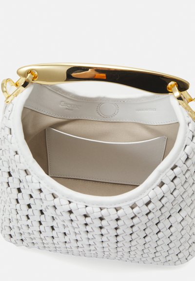 Elleme BOOMERANG SMALL - Mala de mão - leather white