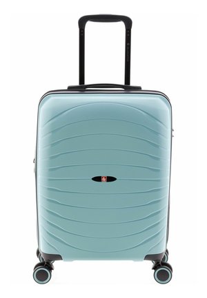 Lichtblauwe harde koffer met vier zwenkwieltjes en een zwart uitschuifbaar handvat.