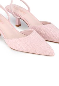 Blogger DE SALÓN - Tacones - rosa