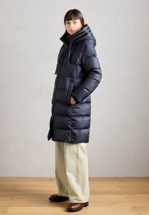 COAT WITH HOOD WELT POCKETS - Páperový kabát - deep blue sea