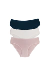 Drie paar katoenen panties in marineblauw, wit en lichtroze. Elk heeft een eenvoudig ontwerp met een kanten rand langs de taille.