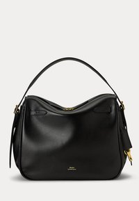 Zwarte gladde leren handtas met enkele schouderriem, gouden ritssluiting en klein gouden Polo by Ralph Lauren-logo aan de voorkant.