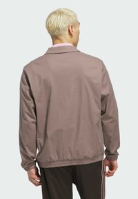 adidas Performance ORIGINALS  - Větrovka - trace brown