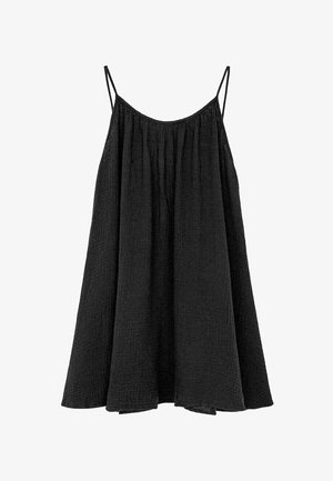 Czarna sukienka bez rękawów z cienkimi ramiączkami i luźną, zwiewną sylwetką wykonaną z teksturowanej tkaniny.