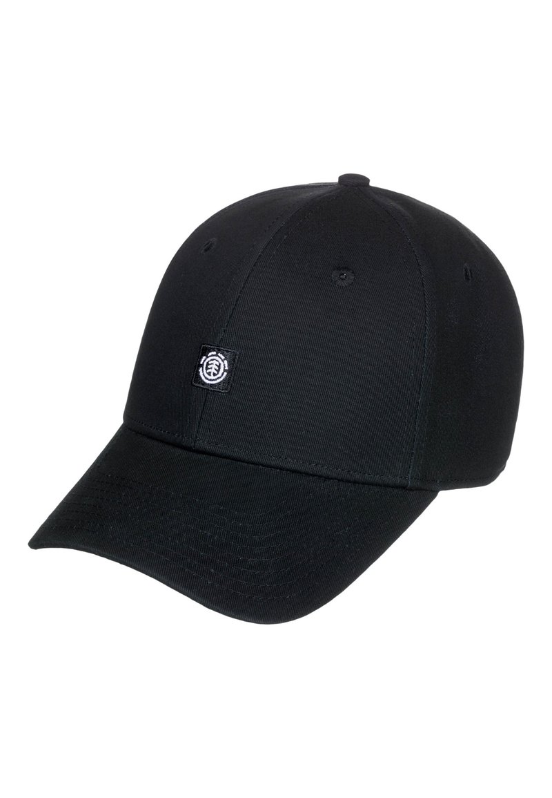 Cappellino da baseball nero realizzato in tessuto strutturato, con visiera curvada e patch con logo ricamato sulla parte anteriore. Presenta sei fori di ventilazione.