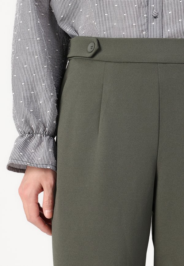 ONLCAROLINA LIFE WIDE PANT  - Trousers - kambaba3