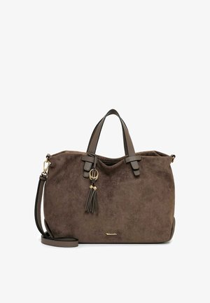 Bruine suède handtas met twee bovenhandvatten, een afneembare schouderriem en een decoratieve tasselhanger met gouden accenten.