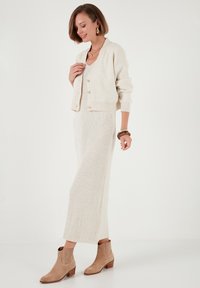 LELA REGULAR FIT - Cocktailkleid/festliches Kleid - light stone