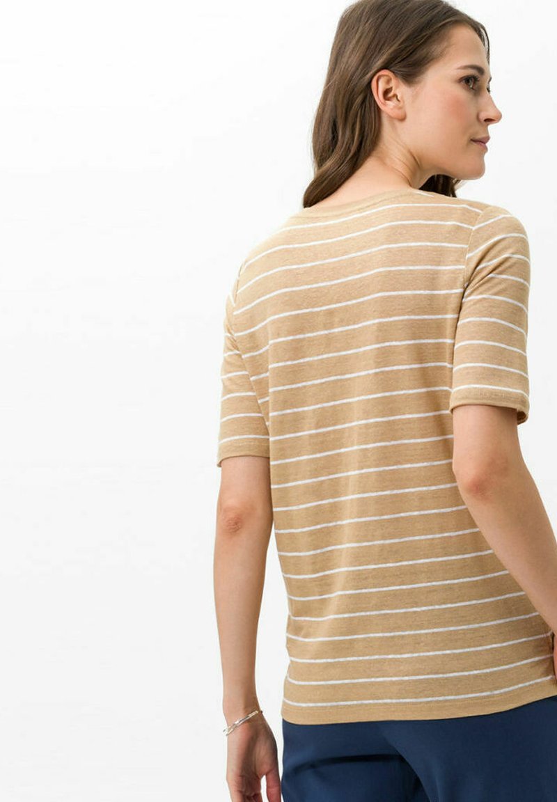 Damen T-Shirts | BRAX COLLETTA T-Shirt print bast/beige - BP59479 Damen T-Shirts | BRAX COLLETTA T-Shirt print bast/beige - BP59479