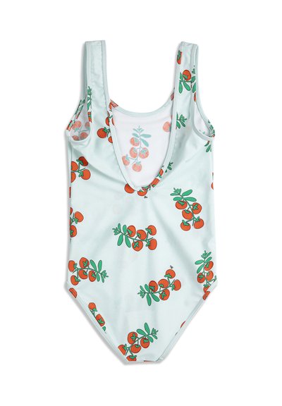 Maillot de bain une pièce bleu clair avec des imprimés de grappes de tomates cerises orange et un décolleté scoop moyen.