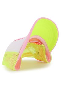 Καπέλο με μπροστινή φόδρα σε νέον κίτρινο χρώμα, ροζ λεπτομέρειες και πλέγμα στην πλάτη. Διαθέτει καμπυλωτή κορυφή και ρυθμιζόμενο λουρί για τέλεια εφαρμογή.