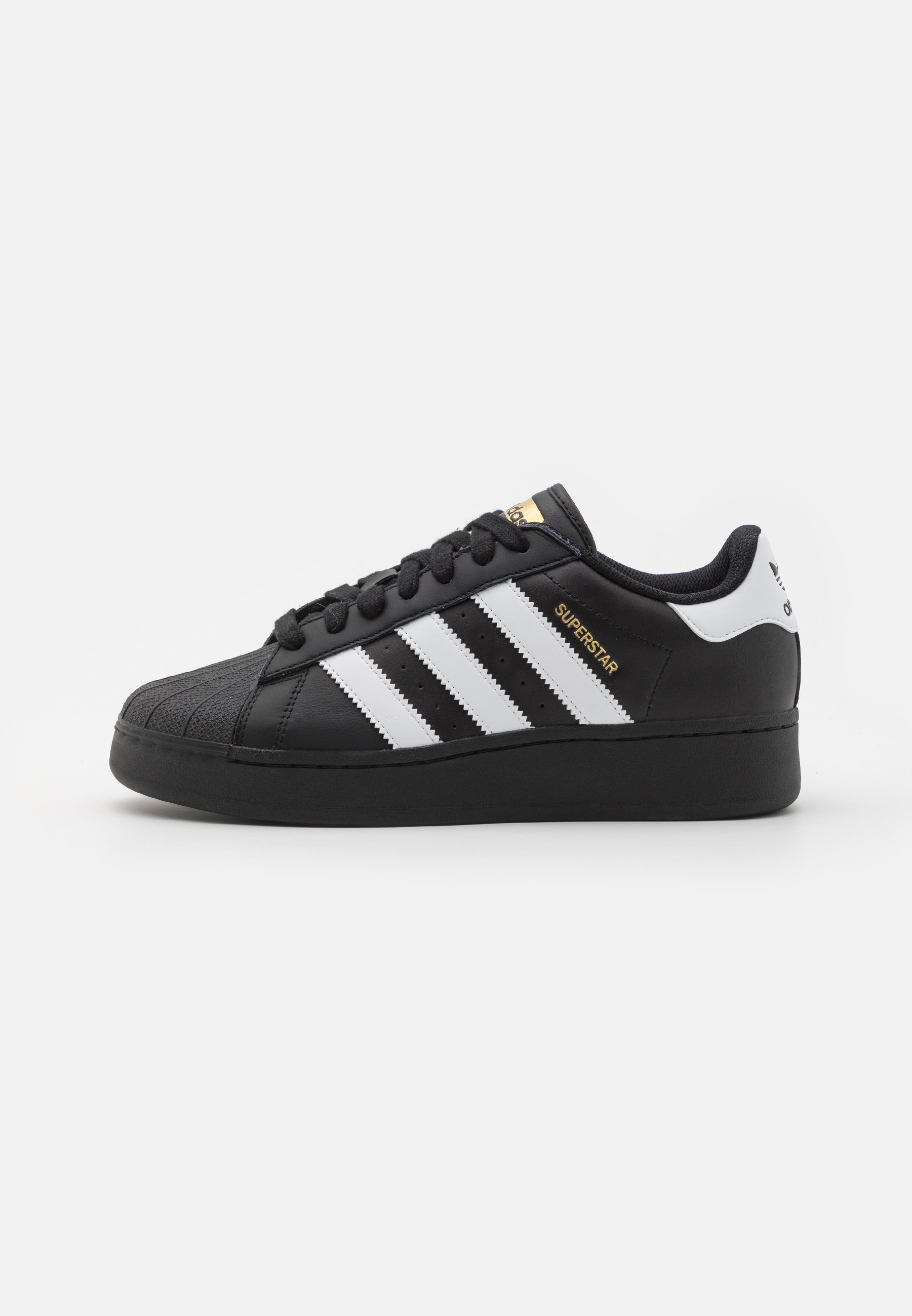 superstar black size 5