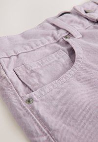 Unausgewählt, lilac purple