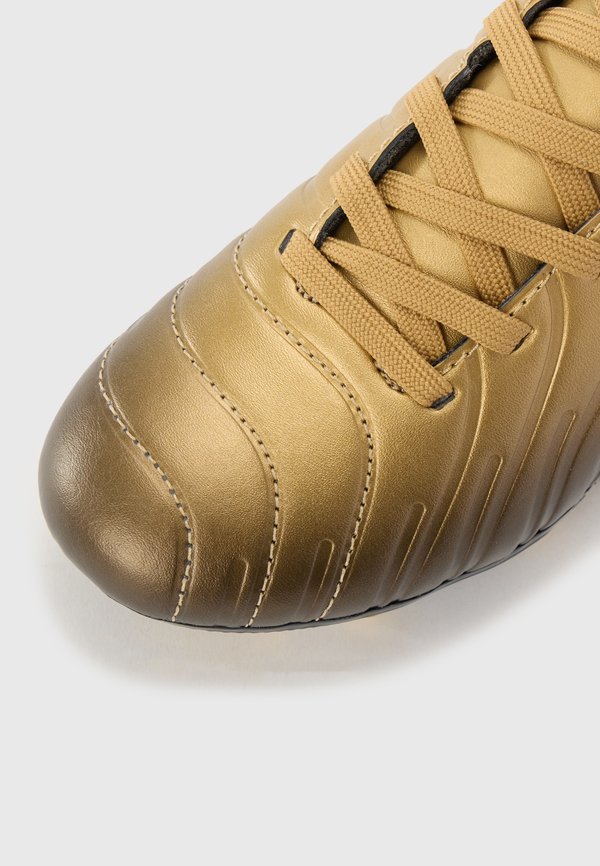 SWEEPER UNISEX – Fußballschuh Nocken