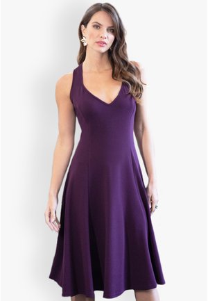 SLEEVELESS - Freizeitkleid - damson