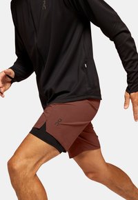 On - Krótkie spodenki sportowe