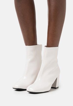 Anna Field Botines - white