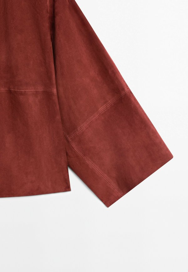 LOOSE FITTING   - Blouse4