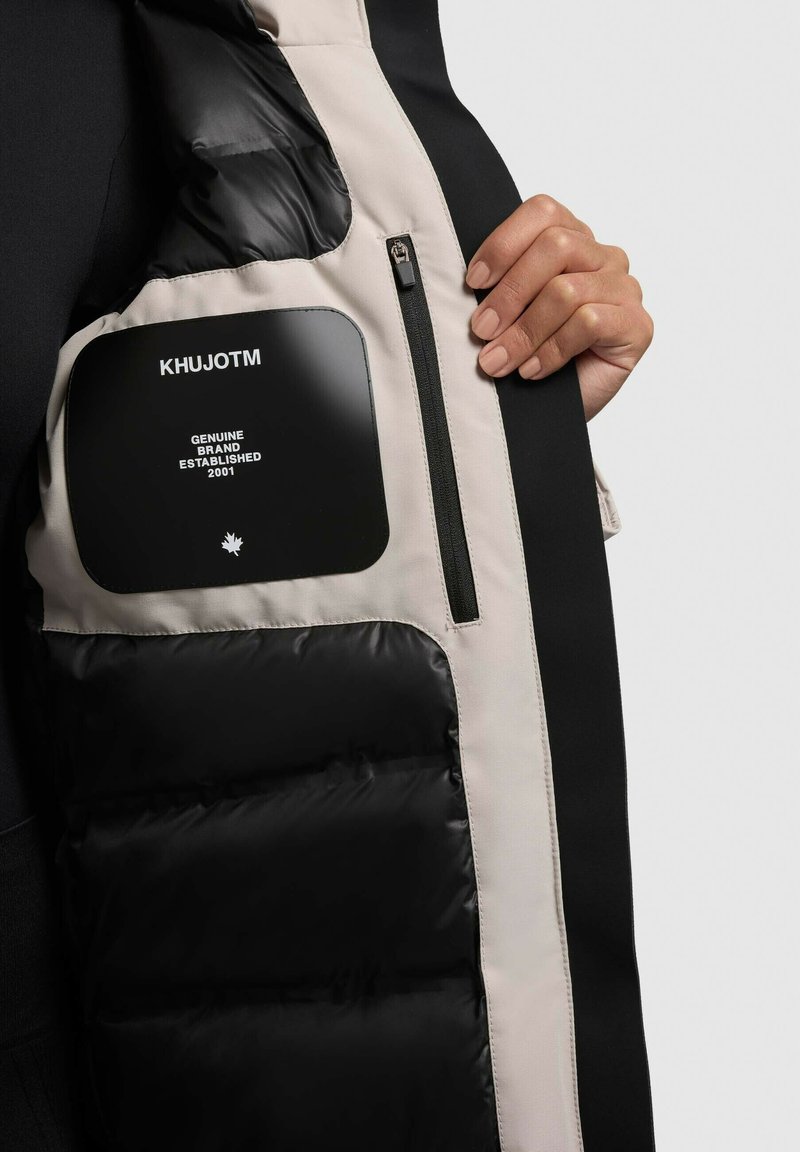 Nyusha butunlay yalangoch Onlayn porno asarlar, ha, retro