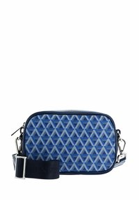 Borsa geometrica blu con forma rettangolare, texture liscia e tracolla removibile con chiusura in metallo argentato.