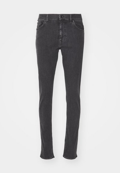 Μαύρο τζιν παντελόνι με στενή εφαρμογή, πενταポρτο дизайн και αντίθετη ραφή. Διαθέτει φερμουάρ και κλείσιμο με κουμπί.