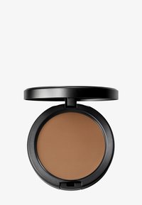 STUDIO FIX POWDER PLUS FOUNDATION - Fond de teint - nc58