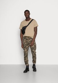 INDICODE JEANS WILLIAM - Cargobukse - dired