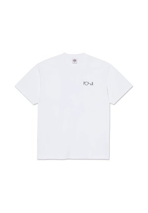 Camiseta blanca de manga corta con pequeño logo de texto negro "POLAR" en el pecho izquierdo, mostrada sobre un fondo blanco.