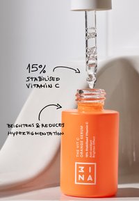 3ina THE VIT C ORANGE SERUM - 15% Vitamin C Serum - Serum - transparent ...