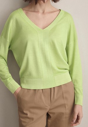 Jumper - light green