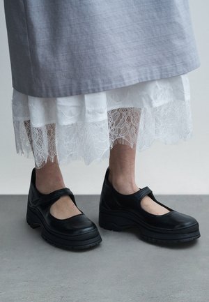 Nicole Saldana NADIA 2.0 - Pantofi slip-on - black