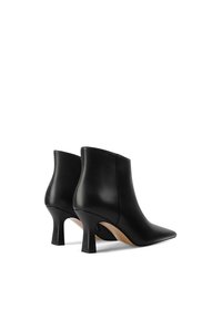 Queen Helena K3430 - Stivaletti con tacco - nero