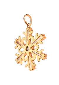 Arany színű hópehely charm, hat szimmetrikus ággal, lyuggatott részletekkel, és egy kis hurokkal a rögzítéshez.