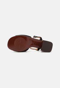 Chie Mihara LAREINA - Sandales - black/dunde black