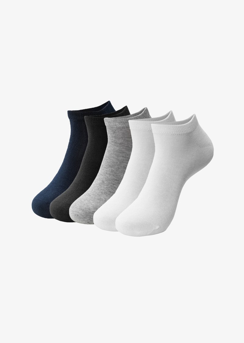 Fünf Paar Knöchelsocken in Marineblau, Schwarz, Grau und Weiß. Hergestellt aus einem glatten, dehnbaren Stoff mit gerippten Bündchen und nahtlosen Zehen.