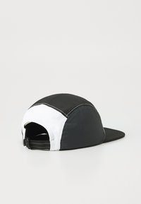 ASICS Caps - performance black/graphite grey/white