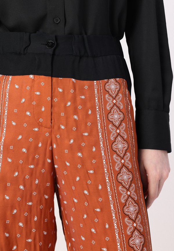 SPIRITO PANTALONE STAMPA BANDANA CON GEORGETTE - Trousers4