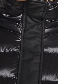 Trussardi Zimní kabát - black