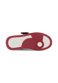 Talpa de pantof cu căptușeală din cauciuc roșu și alb, model circular aproape de vârful pantofului, cu numele brandului "Spandli" imprimat în zona călcâiului.