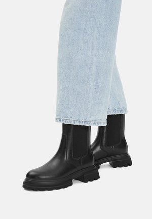 CEO - Stivaletti con plateau - black