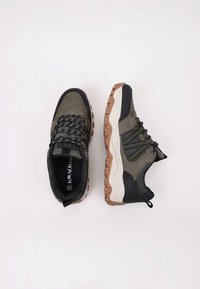 LIMMA SELENQUES - Zapatillas - green