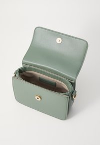 Valentino Bags NAMMOS - Soma ar siksnu pāri ķermenim - oliva