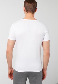 Buratti V-NECK  - Jednoduché tričko - white