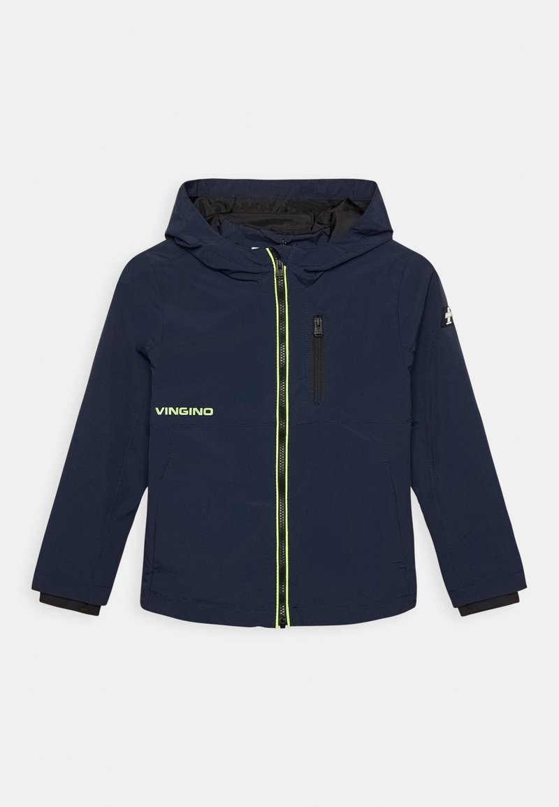 Veste bleu marine avec capuche, présentant une fermeture éclair vert fluo et un logo sur la poitrine, doublure noire et poignets ajustés.