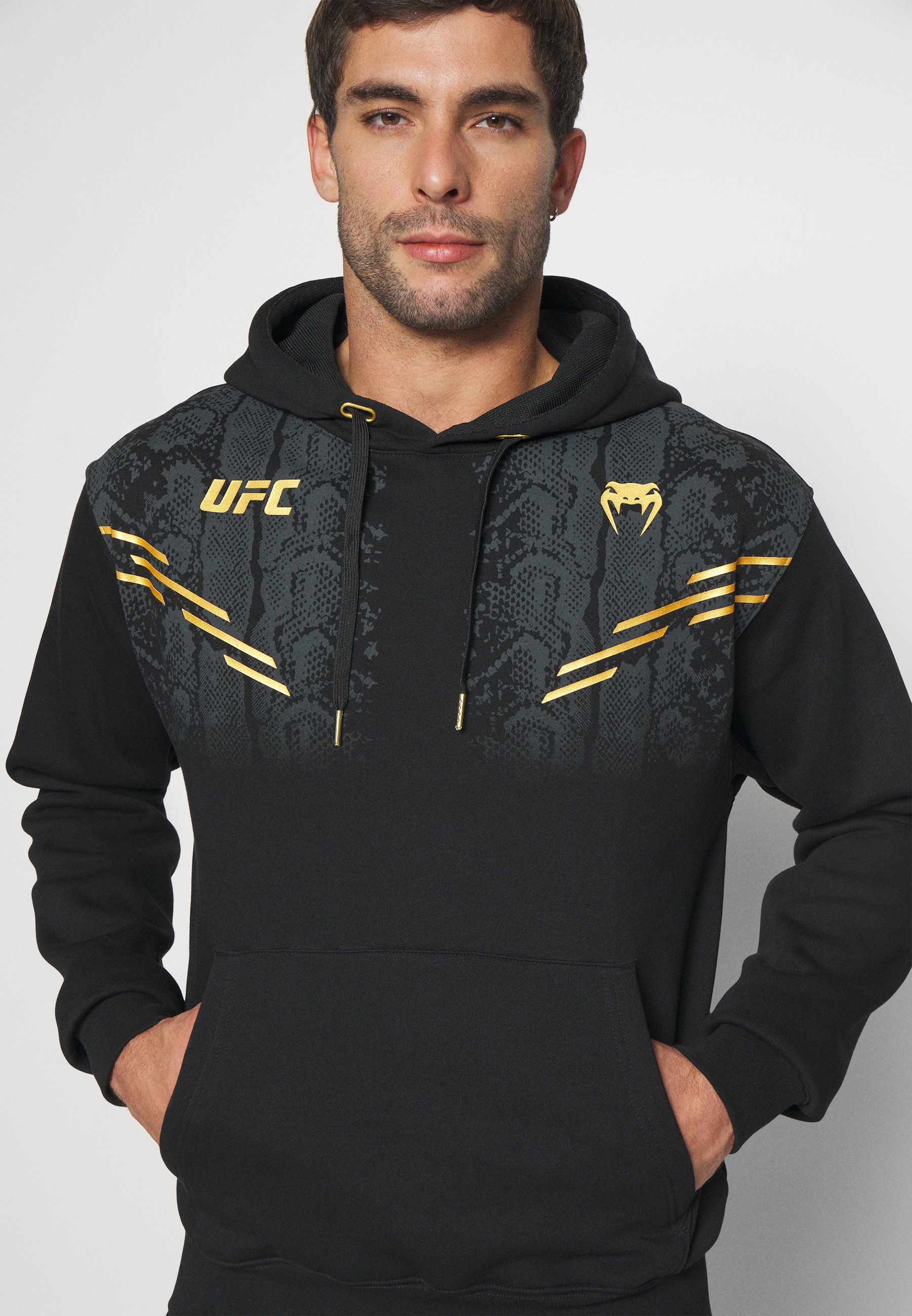 Venum UFC Adrenaline Herren Hoodie – Replica Pullover Mit Kapuze & Kängurutasche