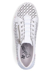 White sneaker with perforated geometric design, lace-up front, side zipper, and textured sole. Features a cushioned insole for comfort.