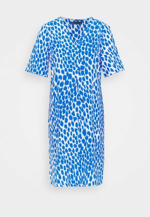 Kortærmet kjole med blå og hvid leopardprint, V-hals, knaplukning foran og midilengde design.