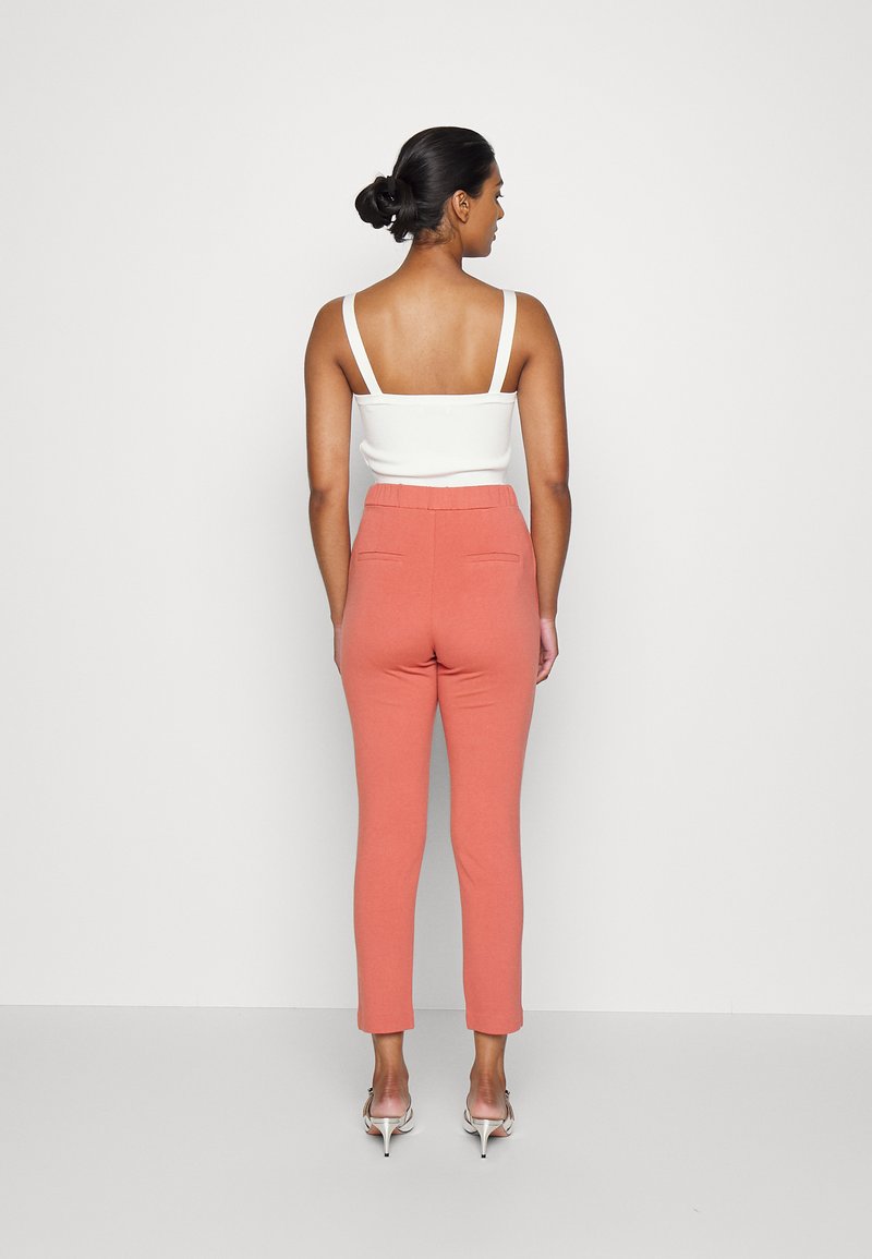 Damen Kleider | Max Mara Leisure GREMBO Stoffhose terracotta/hellrot - OM22062 Damen Kleider | Max Mara Leisure GREMBO Stoffhose terracotta/hellrot - OM22062