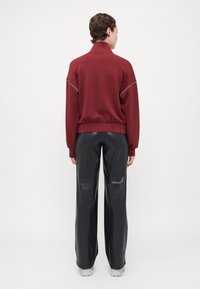 ONLY Tall ONLMILA ZIP LOOSE - Sweatjakke - cabernet/cloud dancer